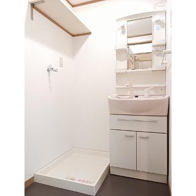 カリーノ 202【管理NO：1-013926601-02020】 ★家具家電は申し込み後に搬入します★の物件画像