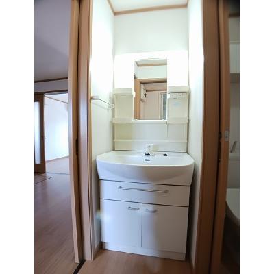 フォルシュⅡ 103【管理NO：1-012672202-01030】 ★家具家電は申し込み後に搬入します★の物件画像