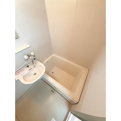 サニーフラッツＨＲ 305【管理NO：1-009392401-03040】 ★家具家電は申し込み後に搬入しますの物件画像