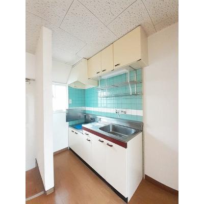 ピースフルハイツ 101【管理NO：1-001826601-01010】 ★家具家電は申し込み後に搬入しますの物件画像