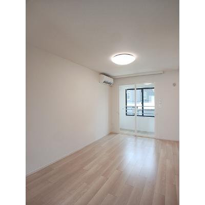 メゾンシエルブルー 202【管理NO：1-028463101-02020】 ★家具家電は申し込み後に搬入します★の物件画像