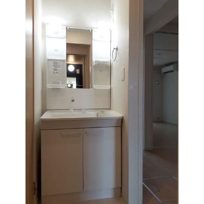 ハイウェイサイド　ブルースカイ 102【管理NO：1-022310201-01020】 ★家具家電は申し込み後に搬入します 2026年07月中旬入居可能の物件画像