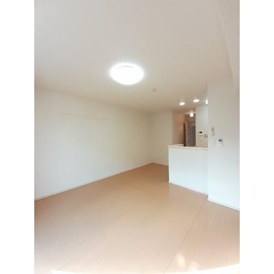 Ｋ＆Ｓ 102【管理NO：1-019776801-01020】 ★家具家電は申し込み後に搬入しますの物件画像