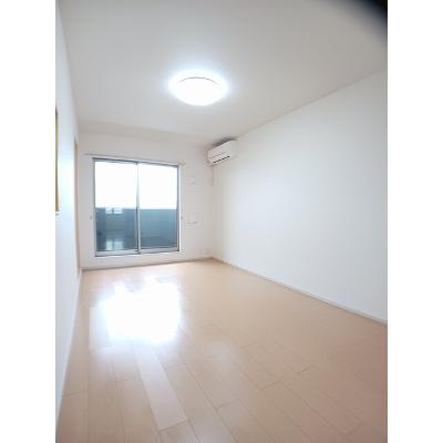 グランベル 302【管理NO：1-018166701-03020】 ★家具家電は申し込み後に搬入しますの物件画像