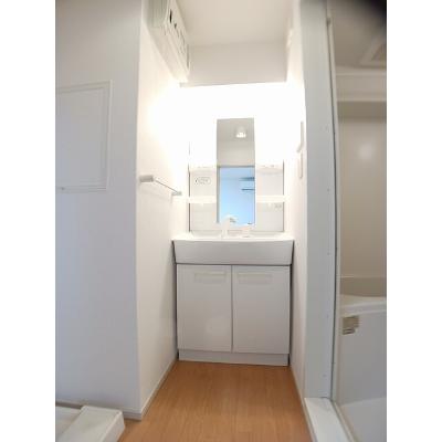 グランベル 302【管理NO：1-018166701-03020】 ★家具家電は申し込み後に搬入しますの物件画像