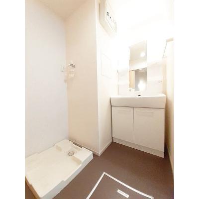 グレイス 201【管理NO：1-018010401-02010】 ★家具家電は申し込み後に搬入します★ ★2026年08月下旬入居可能★の物件画像