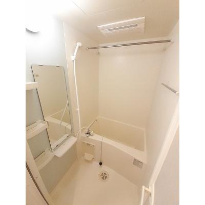 グラッチェ 503【管理NO：1-015048701-05030】 ★家具家電は申し込み後に搬入します★の物件画像