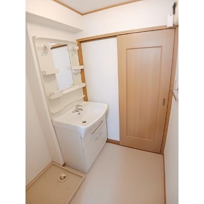 グリーンヴィレッジ 201【管理NO：1-013449101-02010】 ★家具家電は申し込み後に搬入します★の物件画像