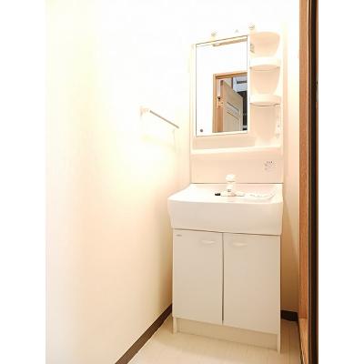 エスポワール御幸 201【管理NO：1-011944201-02010】 ★家具家電は申し込み後に搬入しますの物件画像