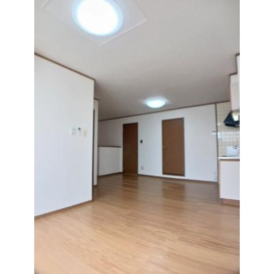 カトレア 201【管理NO：1-010491102-02010】 ★家具家電は申し込み後に搬入しますの物件画像