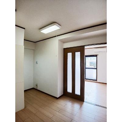 プレジデンシャル白山 301【管理NO：1-010321001-03010】 ★家具家電は申し込み後に搬入します★ ★2026年09月中旬入居可能★の物件画像