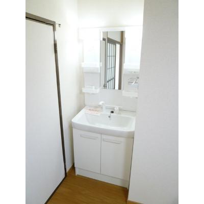 エクセレント’９５ 203【管理NO：1-005216901-02030】 ★家具家電は申し込み後に搬入します★の物件画像