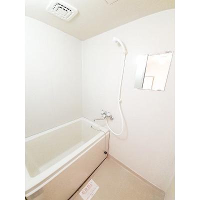 クィーンズ国府 201【管理NO：1-004781801-02010】 ★家具家電は申し込み後に搬入します 2026年07月下旬入居可能の物件画像