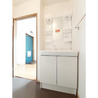 クィーンズ国府 201【管理NO：1-004781801-02010】 ★家具家電は申し込み後に搬入します 2026年07月下旬入居可能の物件画像