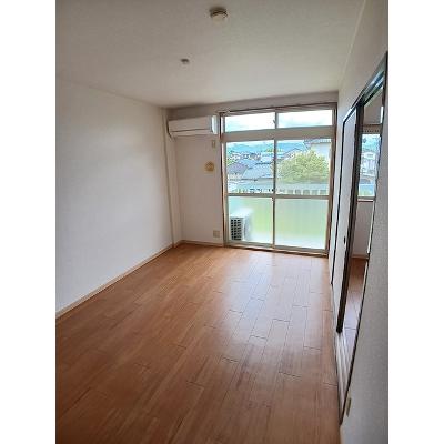 スカイアイランド 205【管理NO：1-005025701-02040】 ★家具家電は申し込み後に搬入しますの物件画像