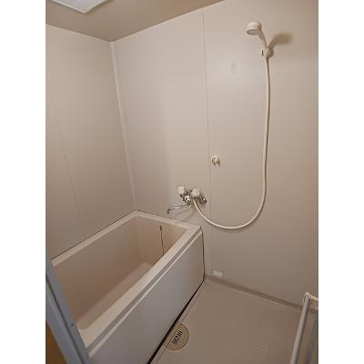 スカイアイランド 205【管理NO：1-005025701-02040】 ★家具家電は申し込み後に搬入しますの物件画像