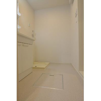アイアン　フラットⅢ 206【管理NO：1-023641903-02050】 ★家具家電は申し込み後に搬入しますの物件画像