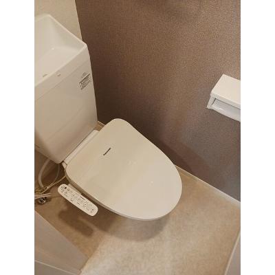 サウスウェーⅧ　Ａ 101【管理NO：1-027929901-01010】 ★家具家電は申し込み後に搬入しますの物件画像
