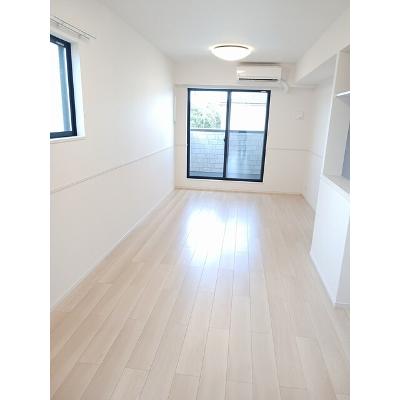 ドゥウェル　ノクターン　Ⅱ 205【管理NO：1-027900202-02050】 ★家具家電は申し込み後に搬入します★の物件画像