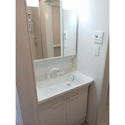 メテオール・ケイ　Ⅱ 103【管理NO：1-027848902-01030】 ★家具家電は申し込み後に搬入しますの物件画像