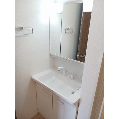 ラヴィエールⅡ　Ｂ 201【管理NO：1-026980002-02010】 ★家具家電は申し込み後に搬入しますの物件画像