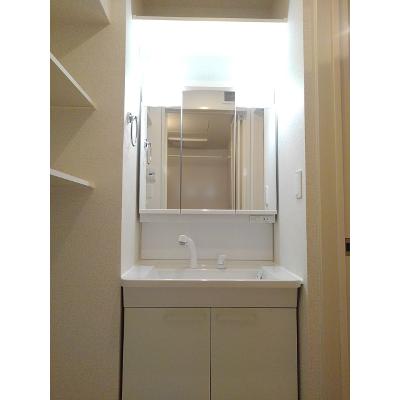 Ｖｅｎｔ・Ｖｅｒｔ　Ⅲ 101【管理NO：1-024866101-01010】 ★家具家電は申し込み後に搬入します★の物件画像