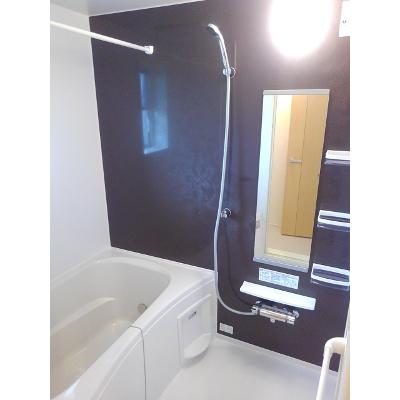ゼファー川原崎 201【管理NO：1-023889601-02010】 ★家具家電は申し込み後に搬入します★の物件画像