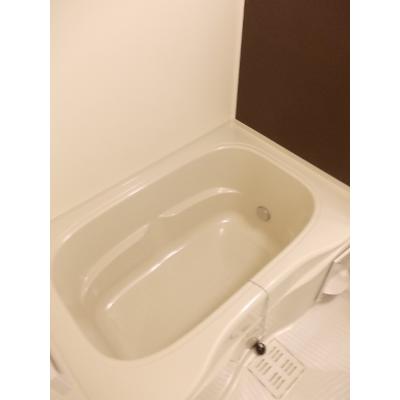 アルバ 104【管理NO：1-019419701-01040】 ★家具家電は申し込み後に搬入します 2026年08月上旬入居可能の物件画像