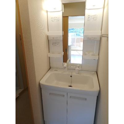 シェーネ　Ｂ 203【管理NO：1-019233302-02030】 ★家具家電は申し込み後に搬入しますの物件画像