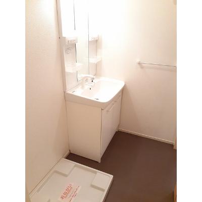 メゾン・オーブ　Ⅲ 101【管理NO：1-017875502-01010】 ★家具家電は申し込み後に搬入します★の物件画像