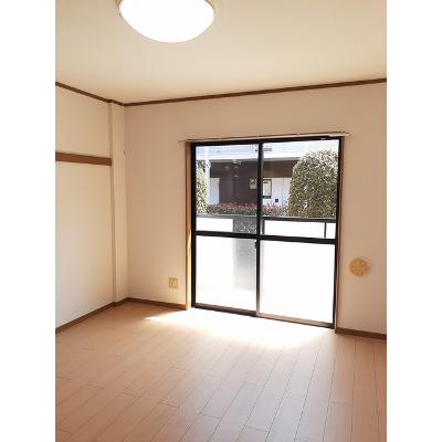 ビバーチェ 106【管理NO：1-011695501-01060】 ★家具家電は申し込み後に搬入します★の物件画像
