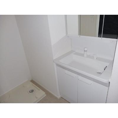 シャルフ飛江田　Ⅲ 203【管理NO：1-028179203-02030】 ★家具家電は申し込み後に搬入しますの物件画像