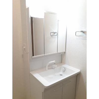 アルバ　ファウスト　Ⅱ 101【管理NO：1-026260002-01010】 ★家具家電は申し込み後に搬入します★の物件画像