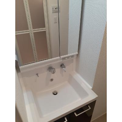 ＬＩＮＯ 302【管理NO：1-025924401-03020】 ★家具家電は申し込み後に搬入しますの物件画像