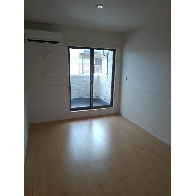 フェリーチェ　リノ 201【管理NO：1-024430701-02010】 ★家具家電は申し込み後に搬入します★の物件画像