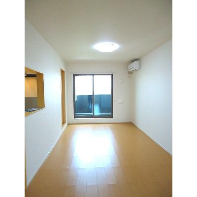 プロヴァンス　ハウス 303【管理NO：1-020103901-03030】 ★家具家電は申し込み後に搬入します★の物件画像
