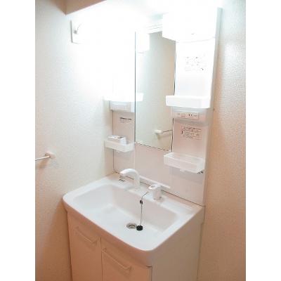 ブローテ 204【管理NO：1-019359201-02040】 ★家具家電は申し込み後に搬入します★の物件画像