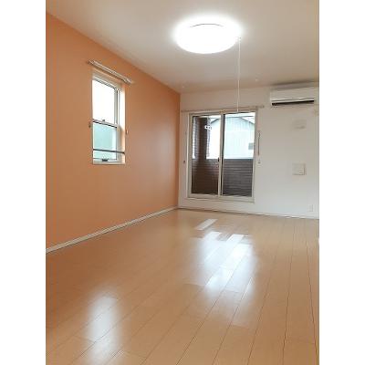 サウスウェーⅤ　Ａ 203【管理NO：1-019072401-02030】 ★家具家電は申し込み後に搬入します 2026年07月下旬入居可能の物件画像