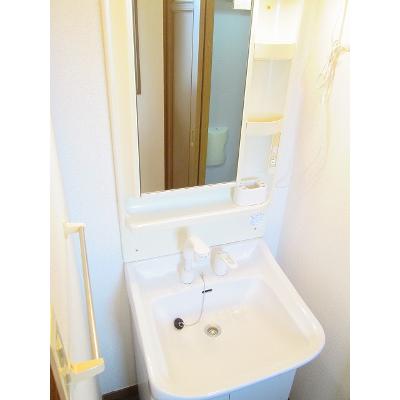 ビバーチェ 208【管理NO：1-011695501-02080】 ★家具家電は申し込み後に搬入します★の物件画像