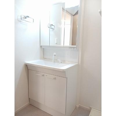 トランブルー立野　Ｂ 103【管理NO：1-027412102-01030】 ★家具家電は申し込み後に搬入します★の物件画像