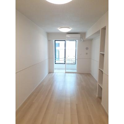 グランブルー　Ｃ 204【管理NO：1-027347503-02040】 ★家具家電は申し込み後に搬入します★の物件画像