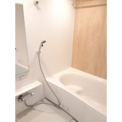 グランブルー　Ｃ 204【管理NO：1-027347503-02040】 ★家具家電は申し込み後に搬入します★の物件画像