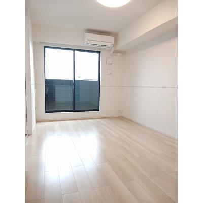 ルル・フルール　Ⅱ 203【管理NO：1-026950702-02030】 ★家具家電は申し込み後に搬入しますの物件画像