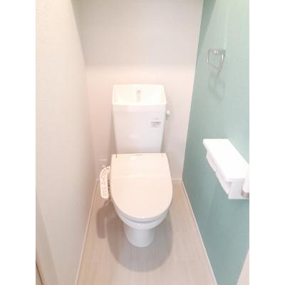 ルル・フルール　Ⅱ 104【管理NO：1-026950702-01040】 ★家具家電は申し込み後に搬入します★の物件画像