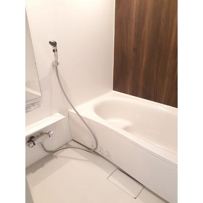 ベラ　ヴィータ 104【管理NO：1-026859601-01040】 ★家具家電は申し込み後に搬入しますの物件画像