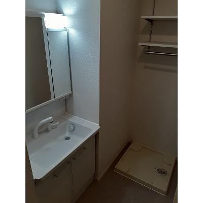 ｓａｌｉｅｎｔｅ　Ⅲ 103【管理NO：1-025614001-01030】 ★家具家電は申し込み後に搬入しますの物件画像