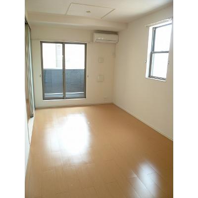 ハッピー　メゾン 201【管理NO：1-017627201-02010】 ★家具家電は申し込み後に搬入しますの物件画像