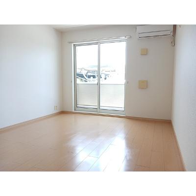 キング　フィッシャー 102【管理NO：1-016811901-01020】 ★家具家電は申し込み後に搬入しますの物件画像
