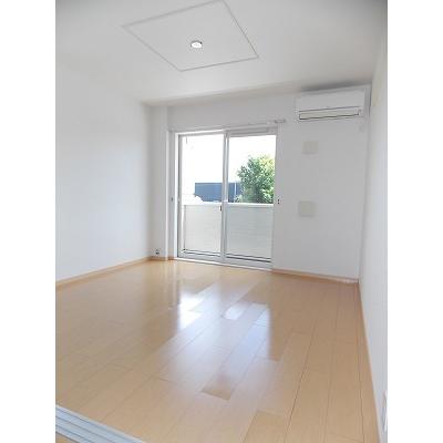 レバンテＢ 103【管理NO：1-016683602-01030】 ★家具家電は申し込み後に搬入しますの物件画像