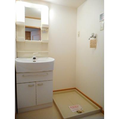 プリムローズヴィラ　Ａ 202【管理NO：1-012686001-02020】 ★家具家電は申し込み後に搬入しますの物件画像